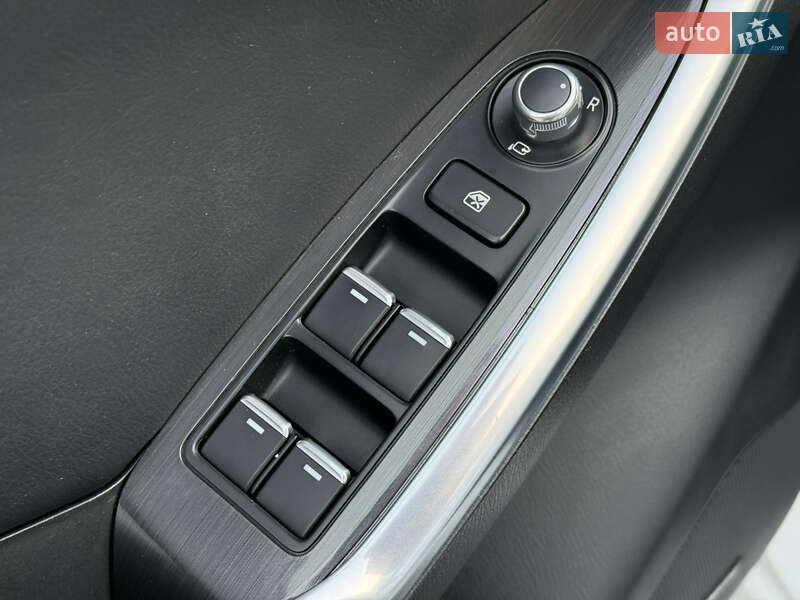 Внедорожник / Кроссовер Mazda CX-5 2016 в Ровно фото 35 Внедорожник / Кроссовер Mazda CX-5 2016 в Ровно