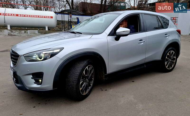 Внедорожник / Кроссовер Mazda CX-5 2015 в Лысянке