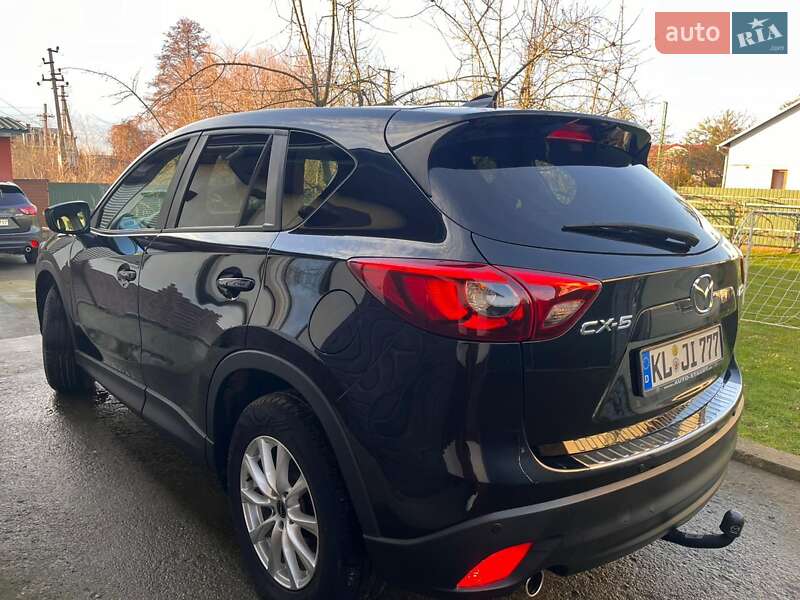 Внедорожник / Кроссовер Mazda CX-5 2015 в Самборе