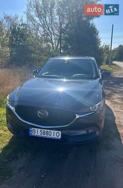 Позашляховик / Кросовер Mazda CX-5 2018 в Гадячі