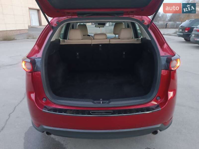 Внедорожник / Кроссовер Mazda CX-5 2017 в Днепре