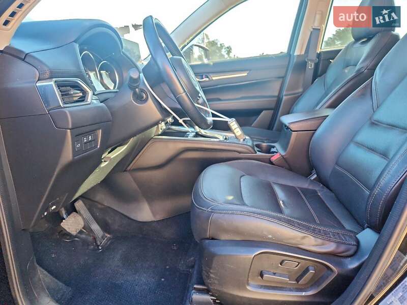 Внедорожник / Кроссовер Mazda CX-5 2017 в Ивано-Франковске