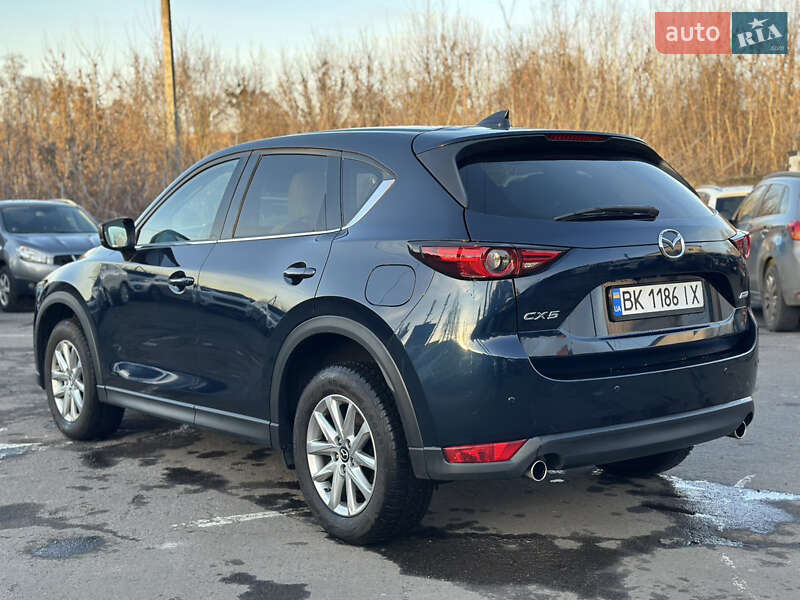 Внедорожник / Кроссовер Mazda CX-5 2018 в Дубно