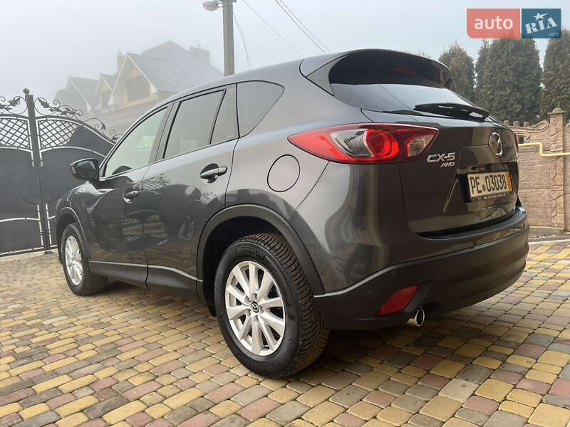 Внедорожник / Кроссовер Mazda CX-5 2014 в Черновцах