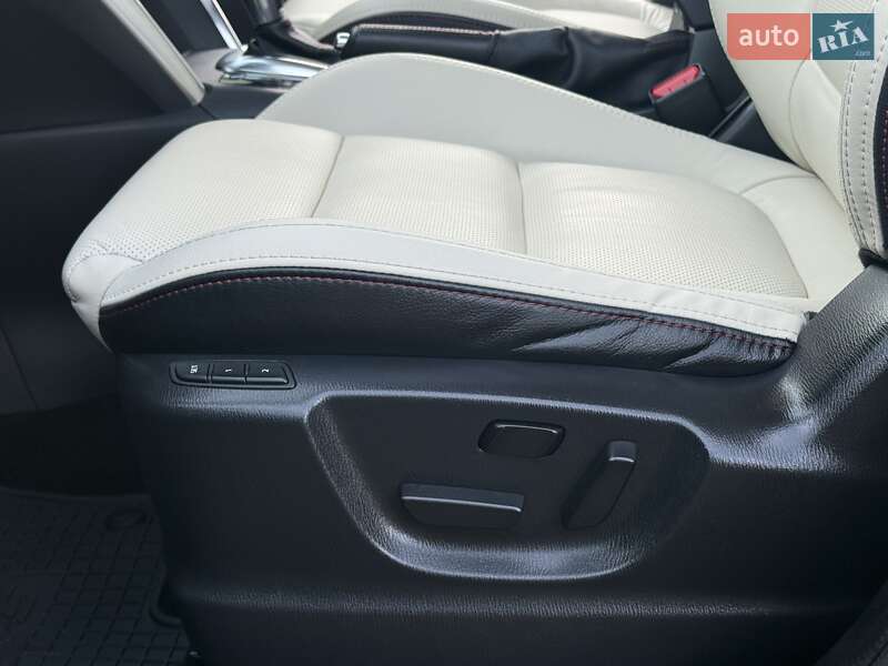 Внедорожник / Кроссовер Mazda CX-5 2014 в Ровно фото 6 Внедорожник / Кроссовер Mazda CX-5 2014 в Ровно