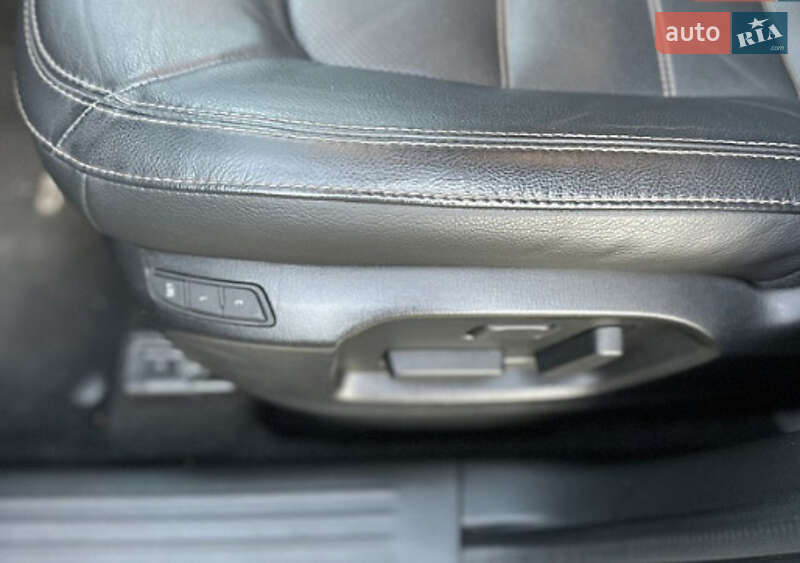 Внедорожник / Кроссовер Mazda CX-5 2020 в Киеве