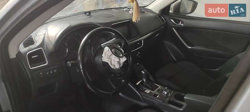 Внедорожник / Кроссовер Mazda CX-5 2016 в Кицмани