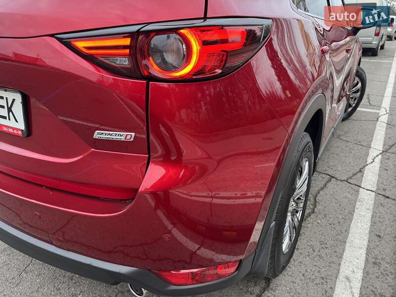 Внедорожник / Кроссовер Mazda CX-5 2017 в Николаеве