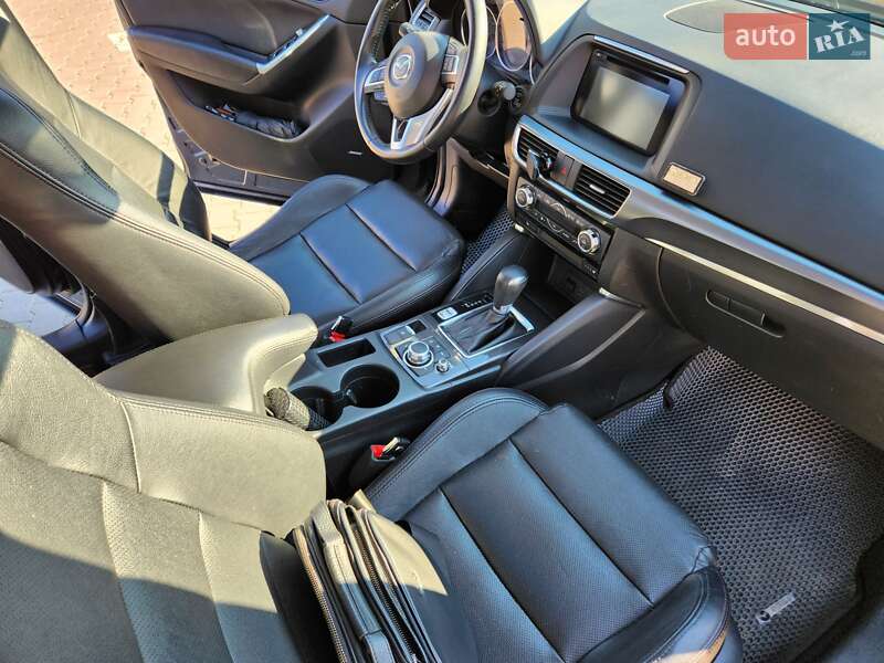 Внедорожник / Кроссовер Mazda CX-5 2016 в Виннице