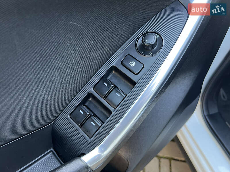 Внедорожник / Кроссовер Mazda CX-5 2013 в Одессе фото 19 Внедорожник / Кроссовер Mazda CX-5 2013 в Одессе