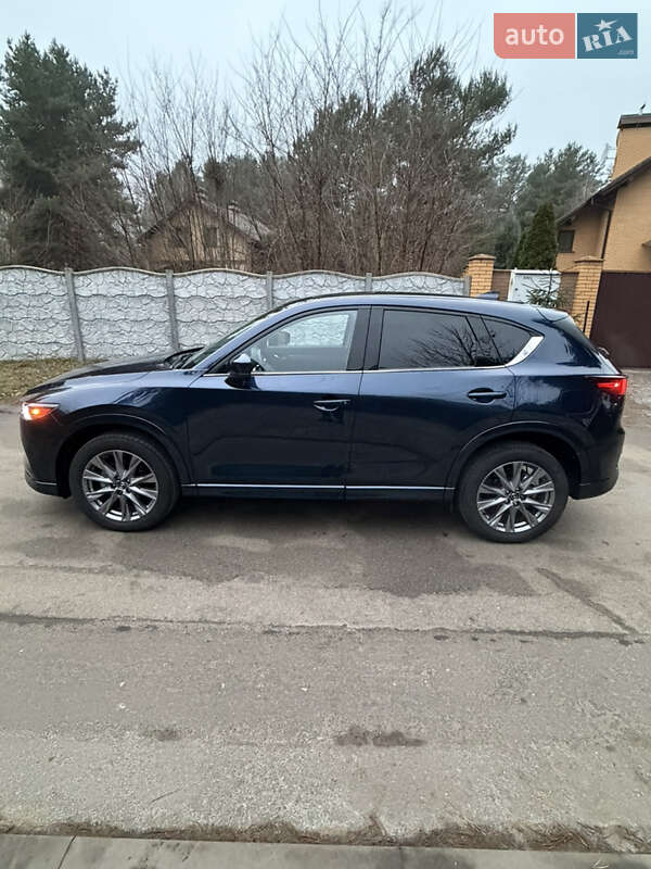 Внедорожник / Кроссовер Mazda CX-5 2025 в Киеве