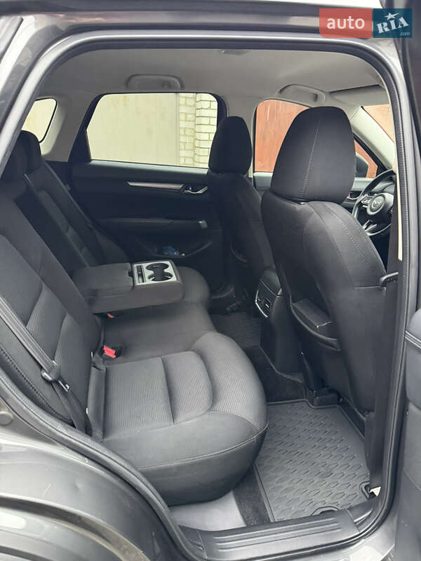 Внедорожник / Кроссовер Mazda CX-5 2017 в Черкассах