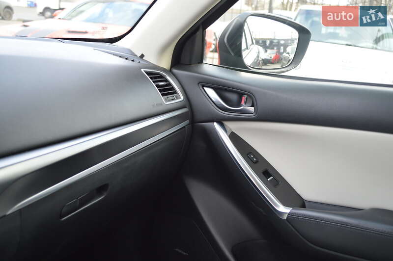 Позашляховик / Кросовер Mazda CX-5 2016 в Одесі фото 13 Позашляховик / Кросовер Mazda CX-5 2016 в Одесі