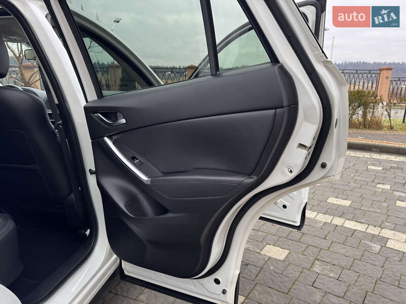 Внедорожник / Кроссовер Mazda CX-5 2016 в Дрогобыче