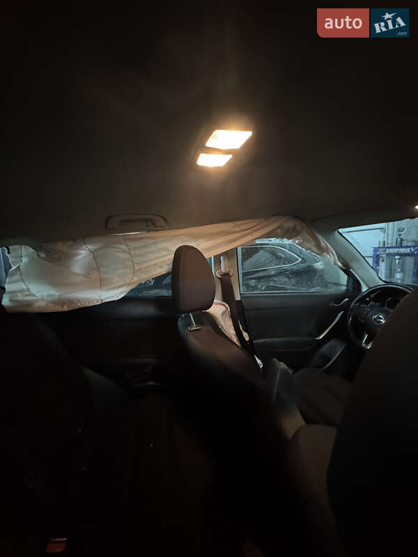 Внедорожник / Кроссовер Mazda CX-5 2015 в Брошневе-Осаде