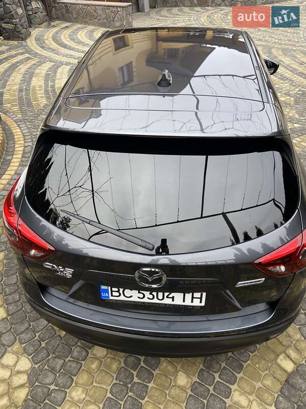 Внедорожник / Кроссовер Mazda CX-5 2016 в Новояворовске