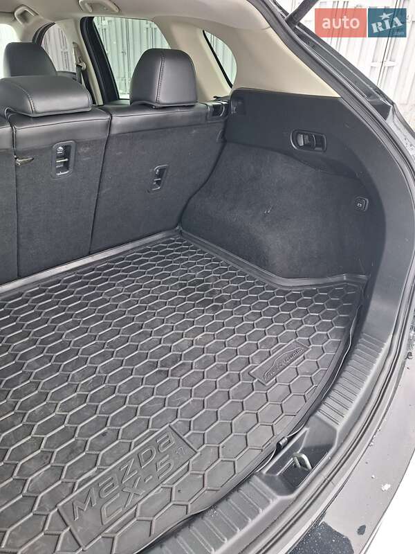 Позашляховик / Кросовер Mazda CX-5 2018 в Києві