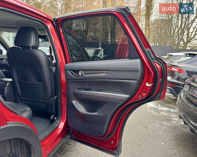 Позашляховик / Кросовер Mazda CX-5 2018 в Києві