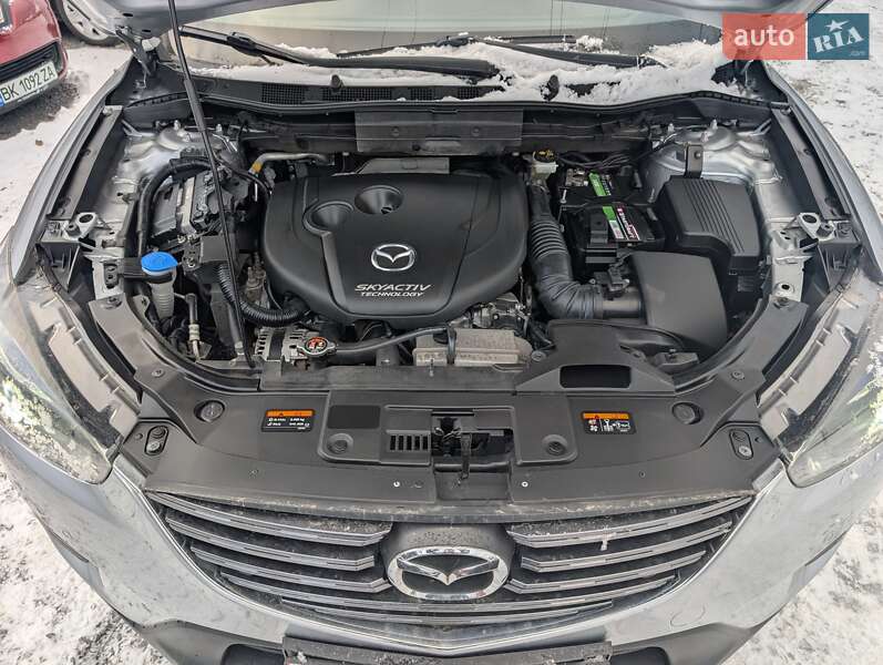 Позашляховик / Кросовер Mazda CX-5 2016 в Рівному