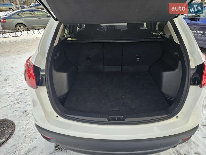 Позашляховик / Кросовер Mazda CX-5 2017 в Києві фото 31 Позашляховик / Кросовер Mazda CX-5 2017 в Києві