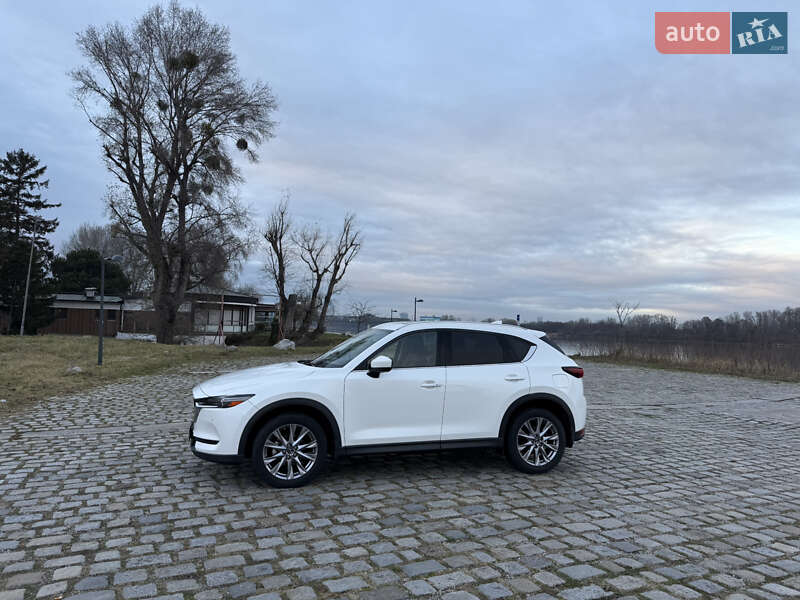 Позашляховик / Кросовер Mazda CX-5 2019 в Ужгороді