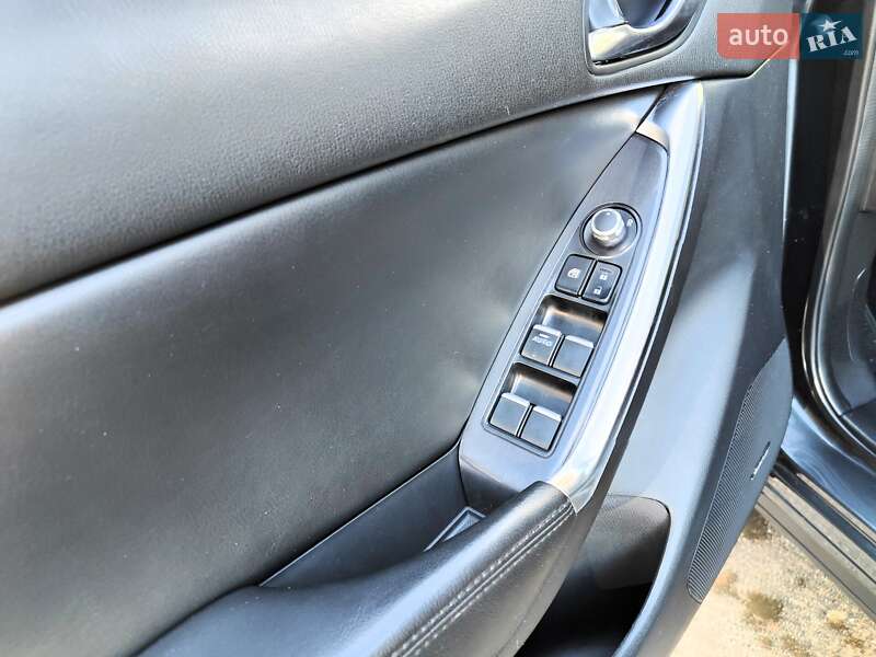 Внедорожник / Кроссовер Mazda CX-5 2016 в Киеве фото 37 Внедорожник / Кроссовер Mazda CX-5 2016 в Киеве