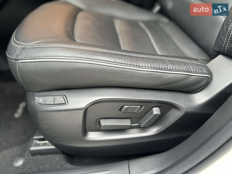 Внедорожник / Кроссовер Mazda CX-5 2025 в Киеве фото 15 Внедорожник / Кроссовер Mazda CX-5 2025 в Киеве