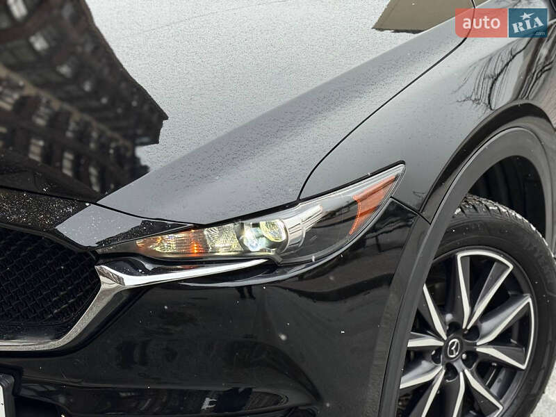 Внедорожник / Кроссовер Mazda CX-5 2017 в Киеве