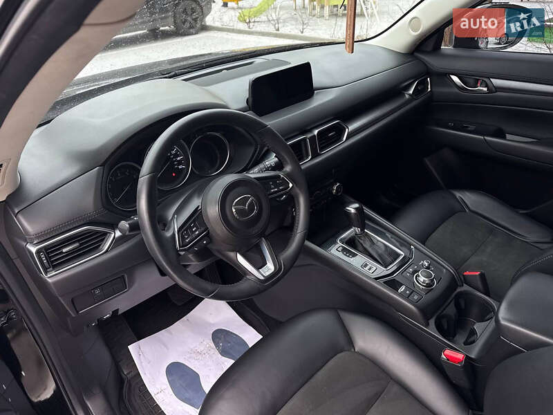 Внедорожник / Кроссовер Mazda CX-5 2017 в Киеве