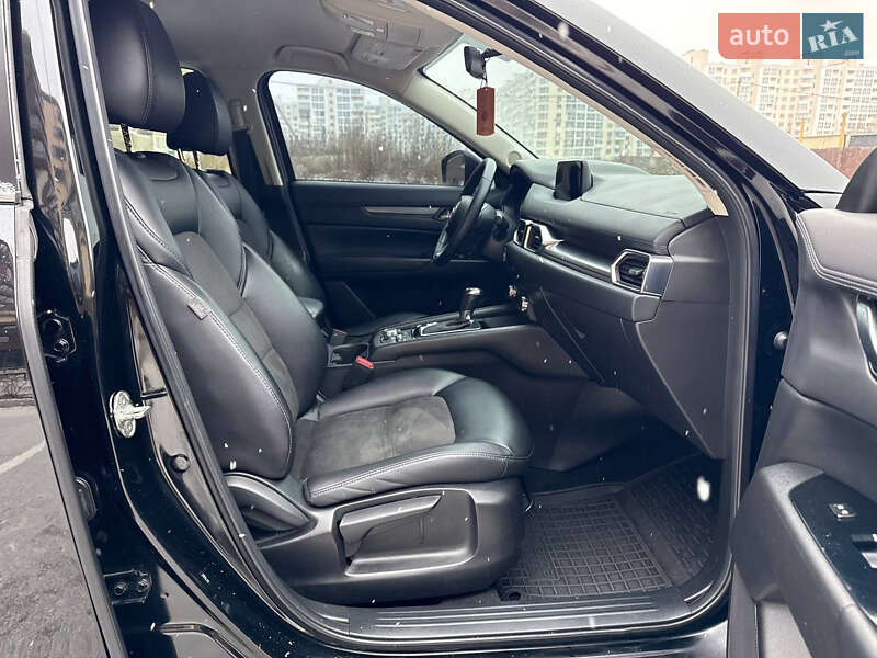 Внедорожник / Кроссовер Mazda CX-5 2017 в Киеве