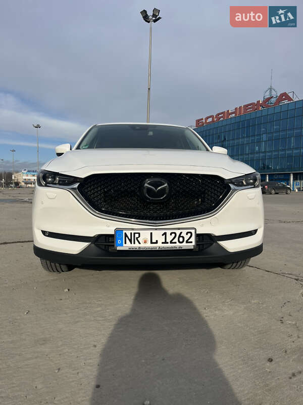 Внедорожник / Кроссовер Mazda CX-5 2017 в Черновцах