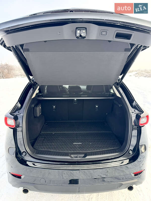 Внедорожник / Кроссовер Mazda CX-5 2025 в Киеве