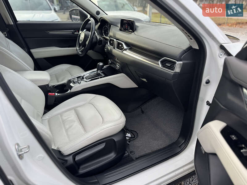 Внедорожник / Кроссовер Mazda CX-5 2017 в Львове