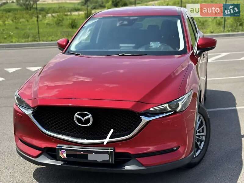 Позашляховик / Кросовер Mazda CX-5 2017 в Млиніві