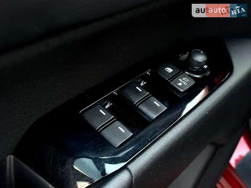 Позашляховик / Кросовер Mazda CX-5 2017 в Млиніві