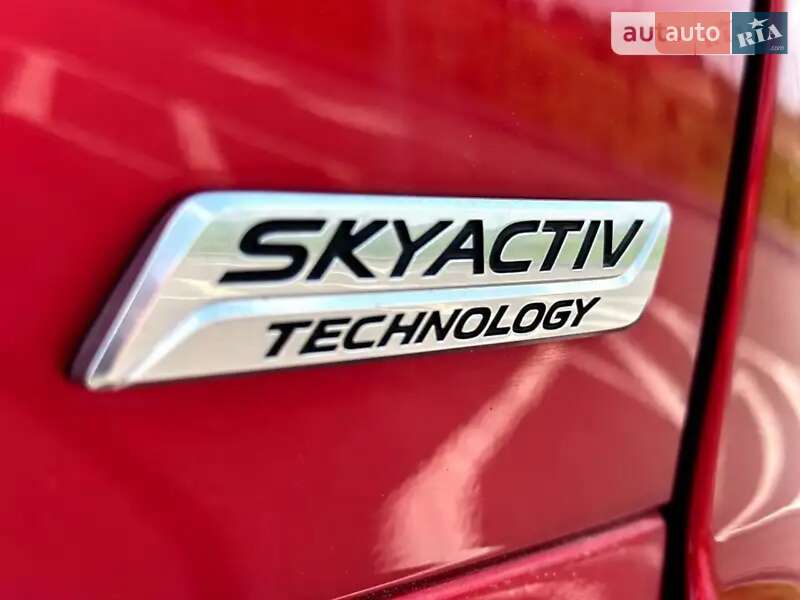 Позашляховик / Кросовер Mazda CX-5 2017 в Млиніві