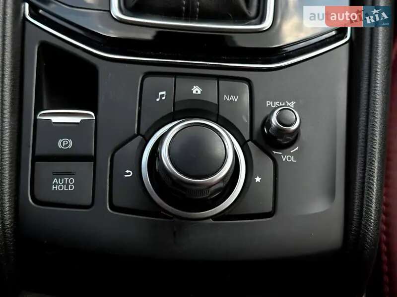 Позашляховик / Кросовер Mazda CX-5 2017 в Млиніві