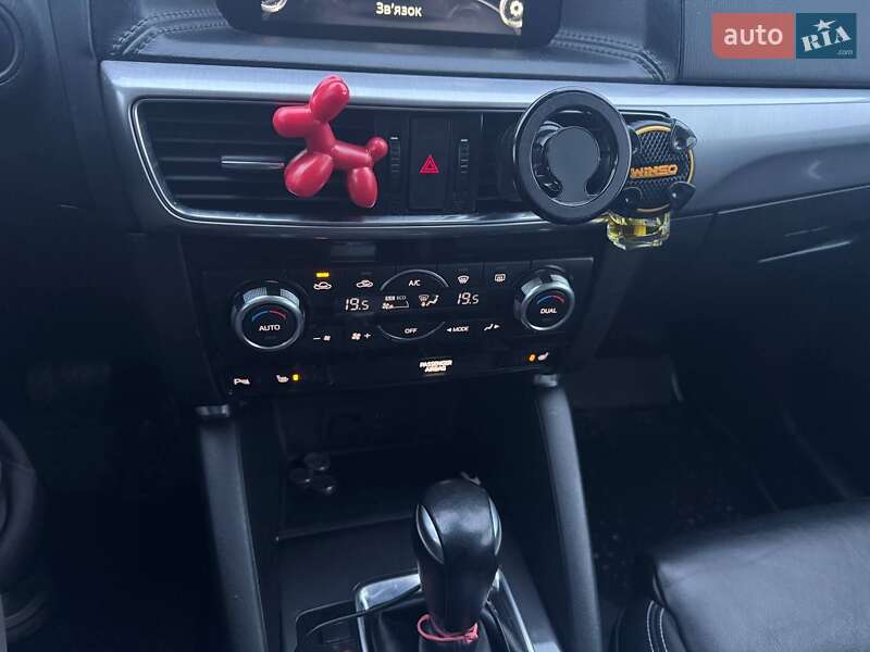 Внедорожник / Кроссовер Mazda CX-5 2016 в Ровно