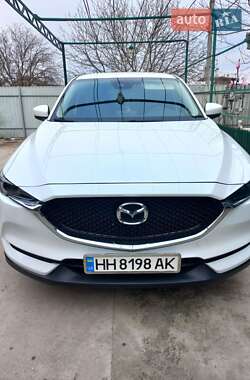 Внедорожник / Кроссовер Mazda CX-5 2017 в Измаиле