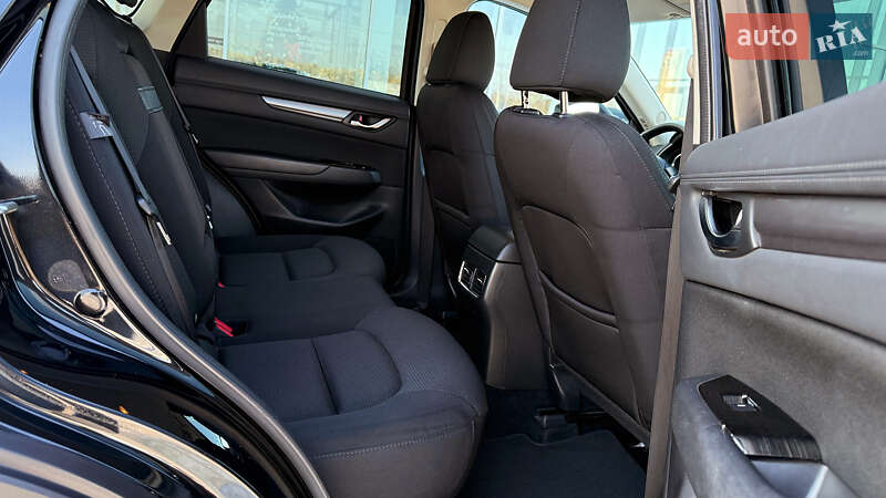 Внедорожник / Кроссовер Mazda CX-5 2017 в Ровно фото 7 Внедорожник / Кроссовер Mazda CX-5 2017 в Ровно