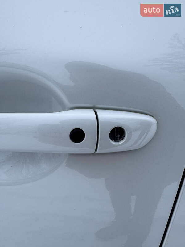 Внедорожник / Кроссовер Mazda CX-5 2024 в Киеве