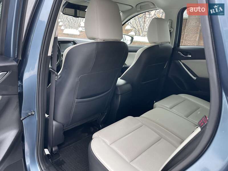 Внедорожник / Кроссовер Mazda CX-5 2017 в Ровно фото 67 Внедорожник / Кроссовер Mazda CX-5 2017 в Ровно