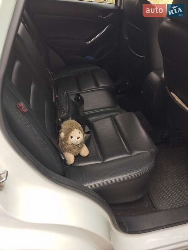 Внедорожник / Кроссовер Mazda CX-5 2015 в Днепре фото 10 Внедорожник / Кроссовер Mazda CX-5 2015 в Днепре