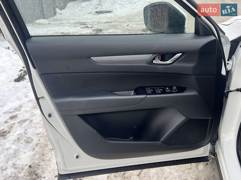 Внедорожник / Кроссовер Mazda CX-5 2020 в Киеве