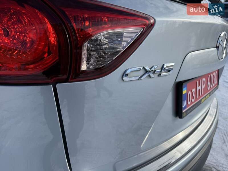 Внедорожник / Кроссовер Mazda CX-5 2016 в Виннице