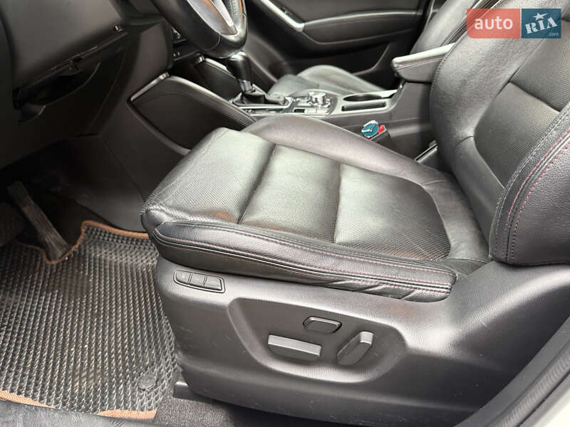 Внедорожник / Кроссовер Mazda CX-5 2015 в Ивано-Франковске
