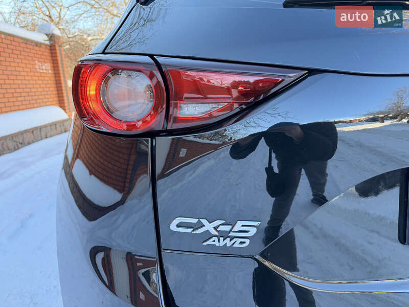 Внедорожник / Кроссовер Mazda CX-5 2018 в Киеве