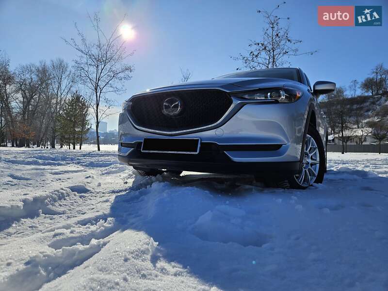 Внедорожник / Кроссовер Mazda CX-5 2017 в Черкассах