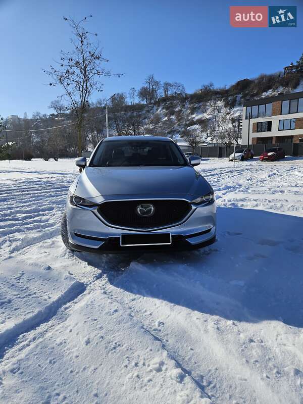 Внедорожник / Кроссовер Mazda CX-5 2017 в Черкассах