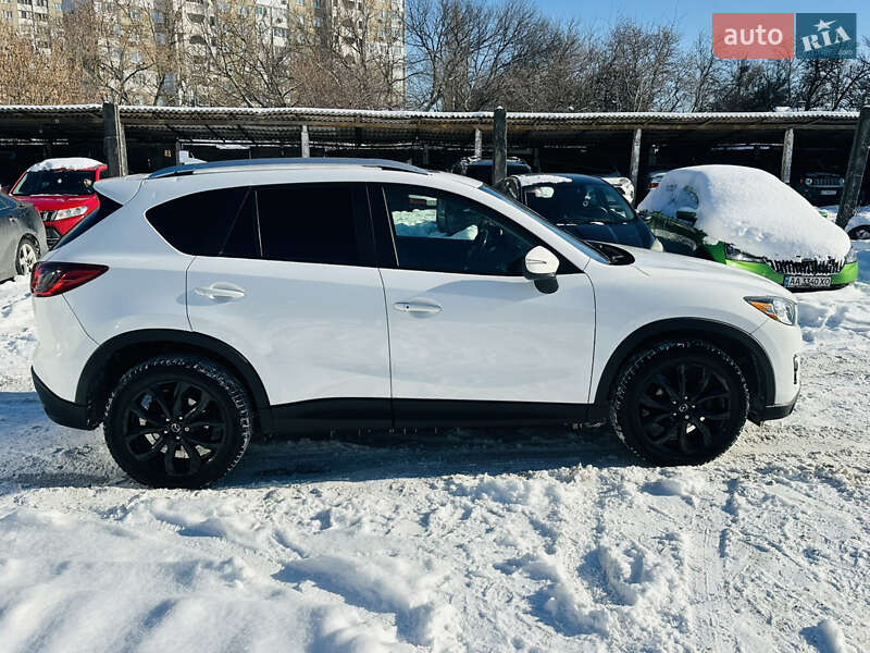 Позашляховик / Кросовер Mazda CX-5 2015 в Києві